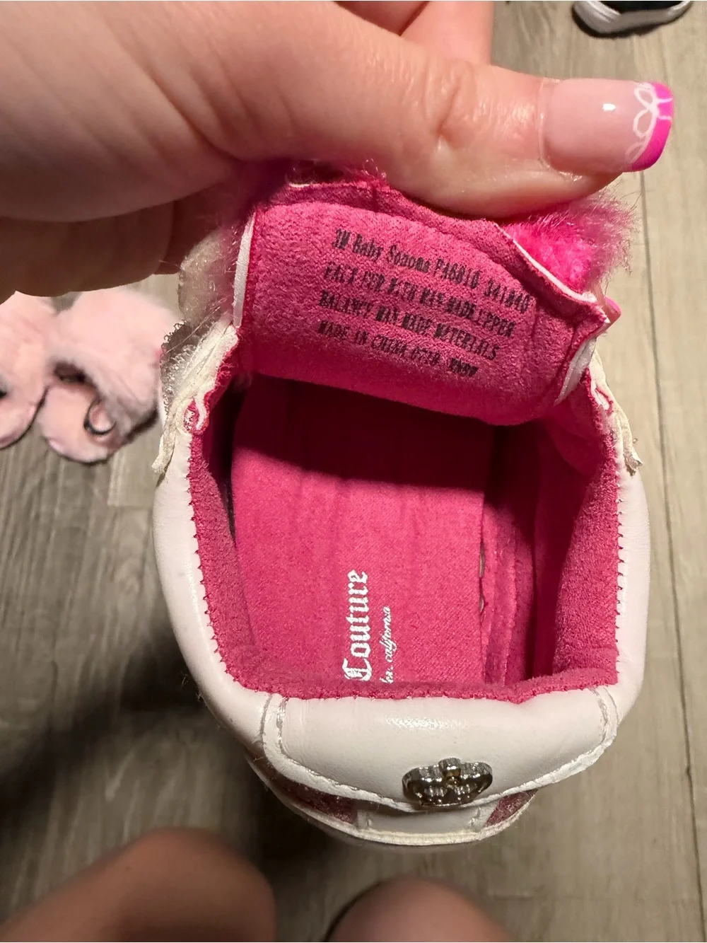 Juicy Couture Baby Pink Furry Sandals with Strap